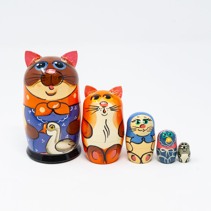 Female Siamese Cat – Set of 5