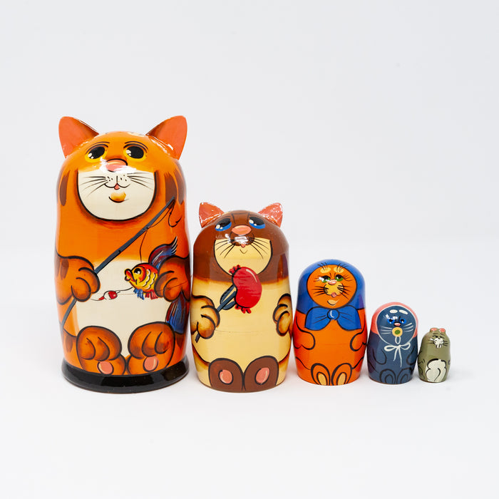 Red Cat Family – Set of 5 (Large)