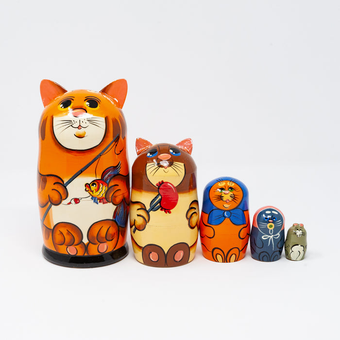 Red Cat Family - Set of 5 (Large)